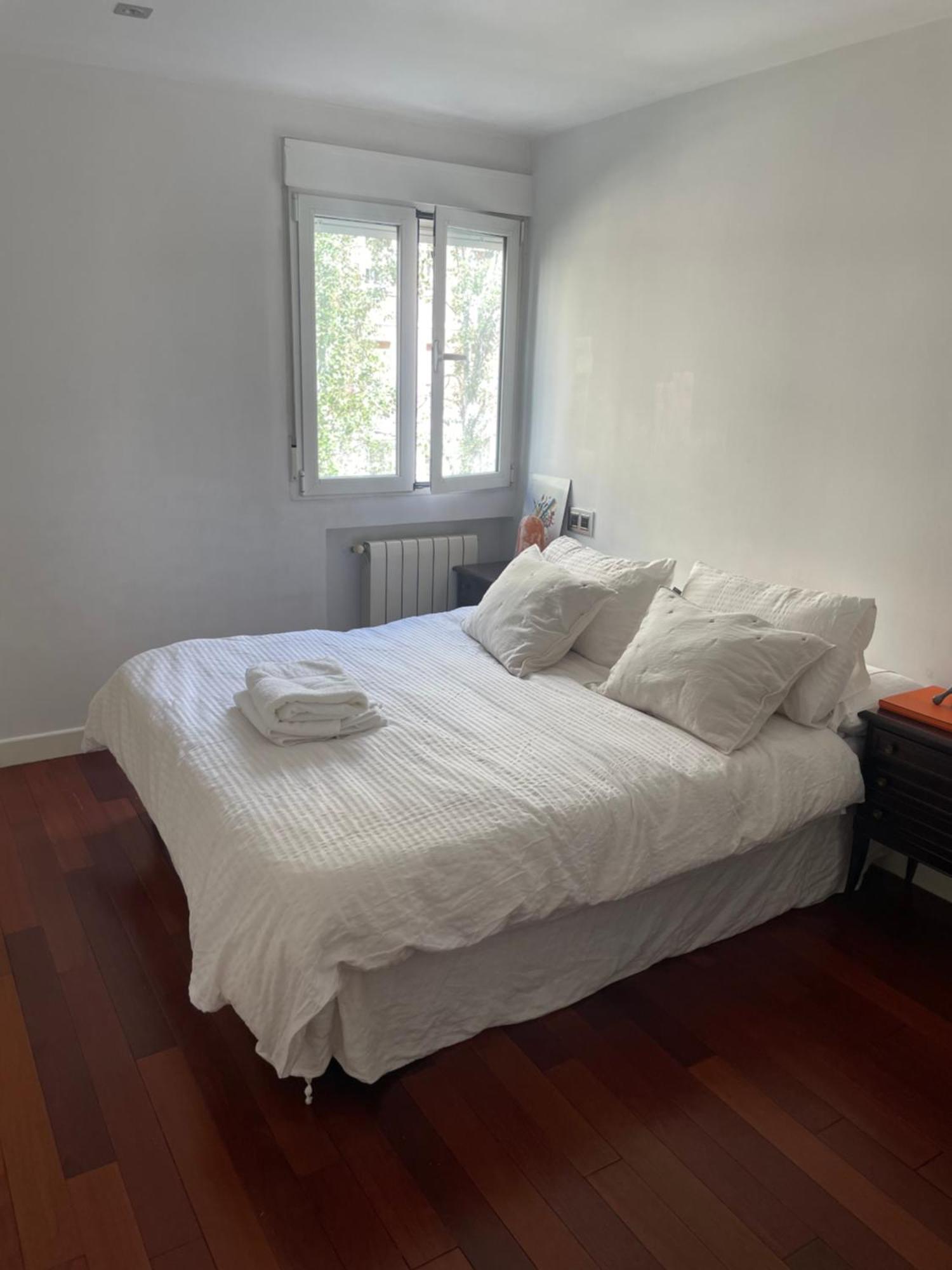 Habitacion Amplia Con Bano A 5 Min Retiro Madrid Ngoại thất bức ảnh